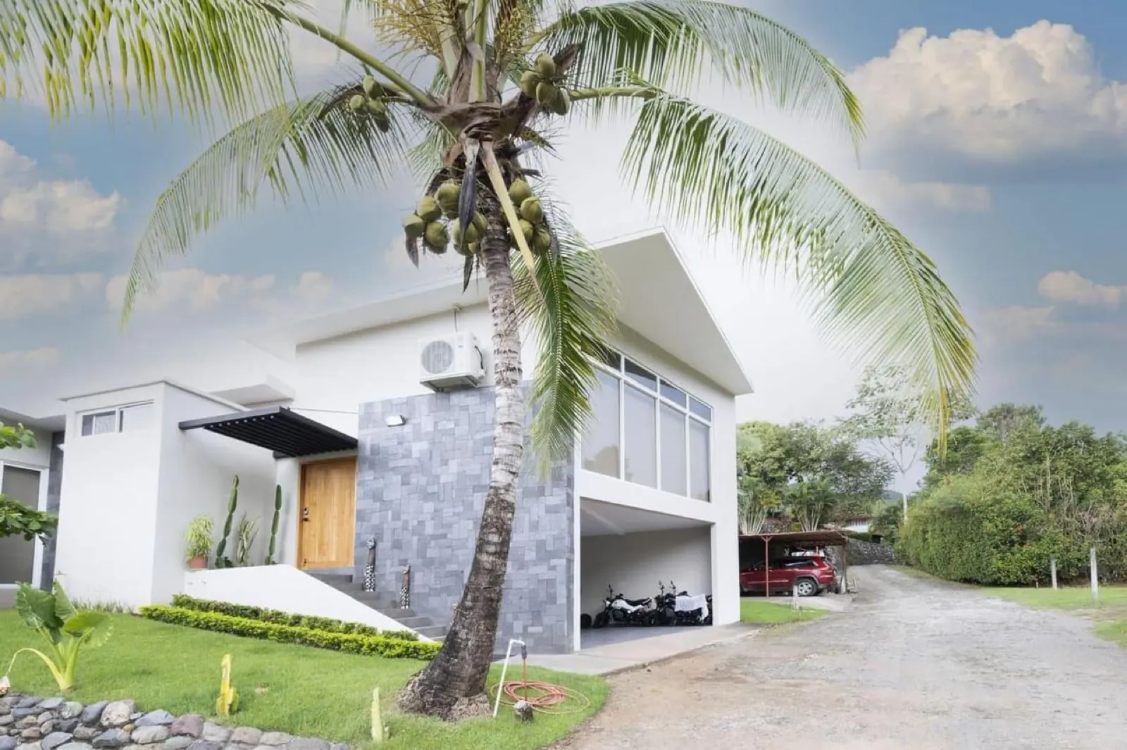 Casa #2 – Loma Del Mar